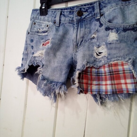 Indigo Rein Denim Shorts Juniors 1 Cut-off Raw Hem Distressed Plaid Festival - Picture 8 of 16